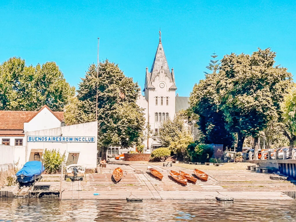 BUENOS AIRES ROWING CLUB. TIGRE