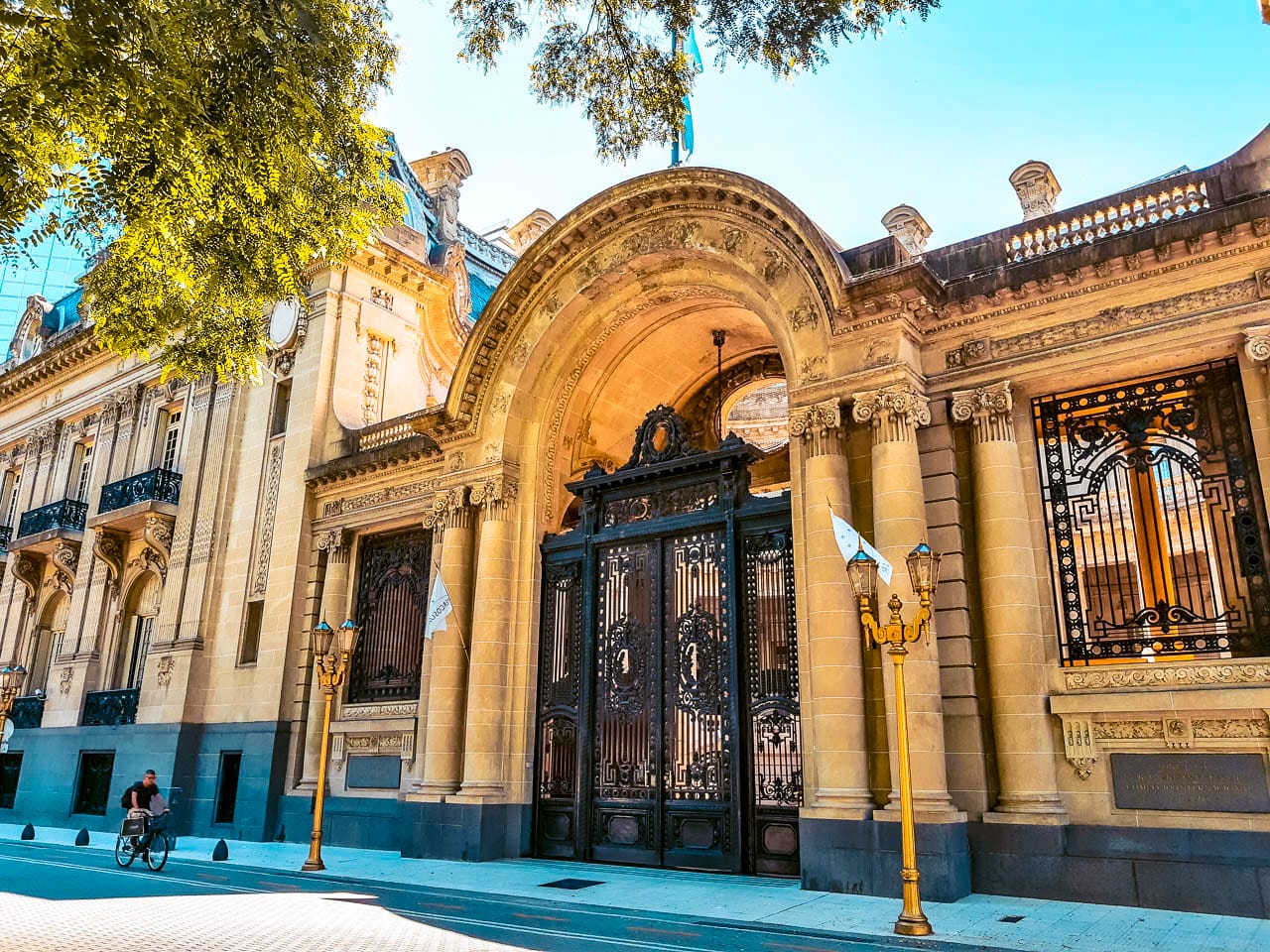PALACIOS DE BUENOS AIRES QUE SE PUEDEN VISITAR