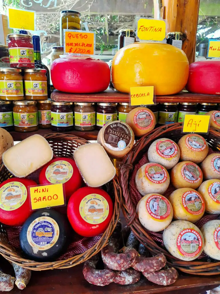 COMPRAR PRODUCTOS REGIONALES EN SIERRA DE LOS PADRES 